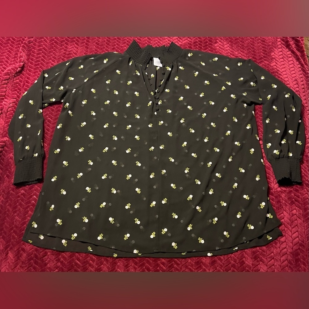 EUC Cabi Sheer Black Floral Smocked Neck Women's Blouse Small - Picture 5 of 9
